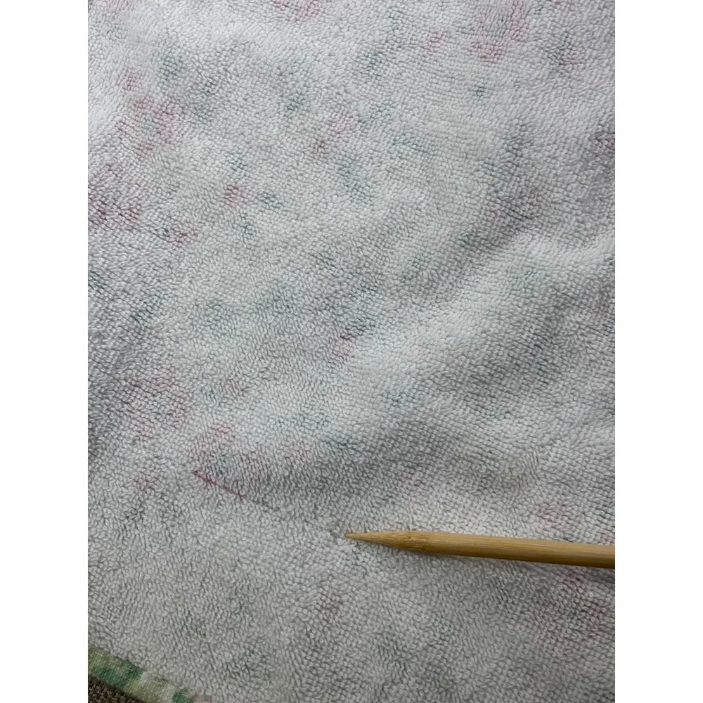 Laura Ashley  TIERNEY BERRY Floral Fingertip Towels Set of 4 RARE FIND